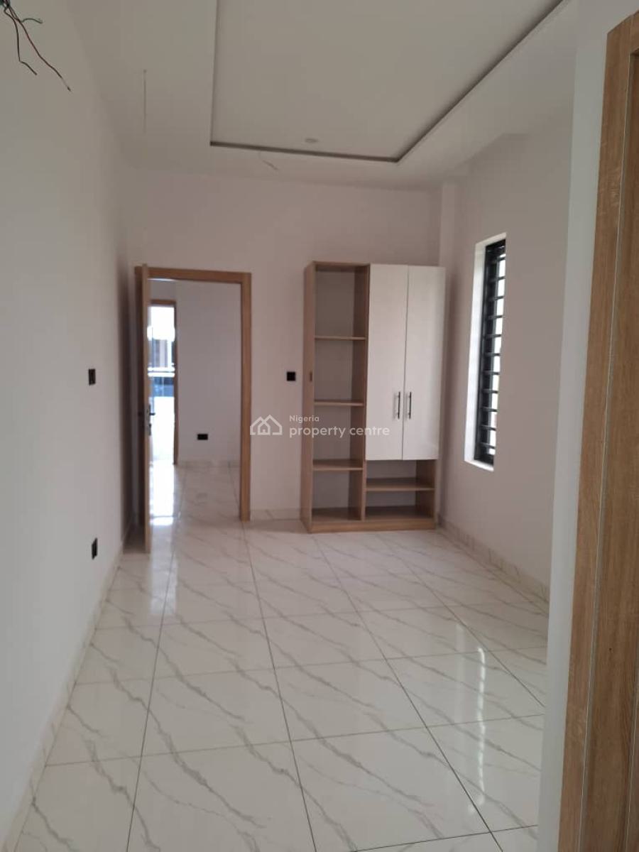 Newly Built and Tastefully Finished 4 Bedroom Terrace, Lekki Peninsula Scheme Ii, Along Laura and Stephen Street, Lekki Phase 2, Lekki, Lagos, Terraced Duplex for Sale