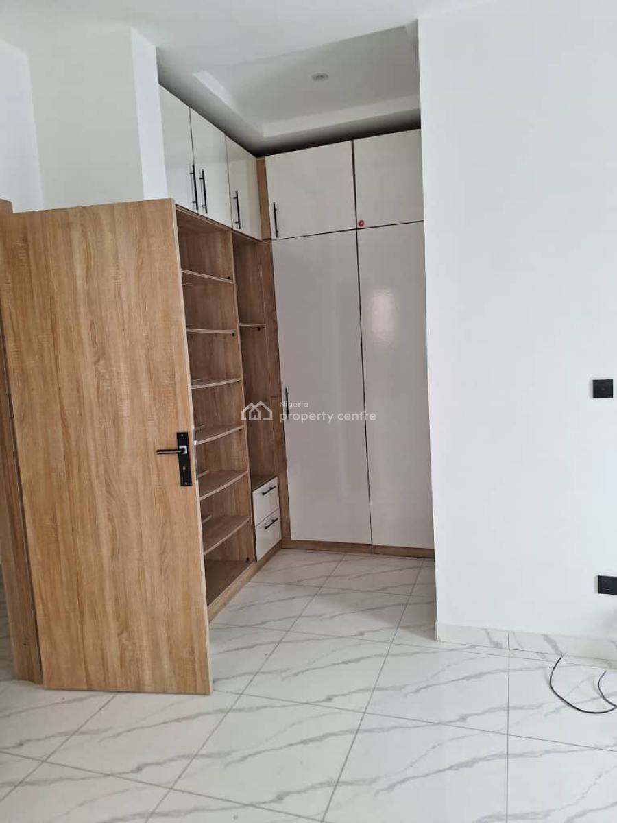 Newly Built and Tastefully Finished 4 Bedroom Terrace, Lekki Peninsula Scheme Ii, Along Laura and Stephen Street, Lekki Phase 2, Lekki, Lagos, Terraced Duplex for Sale