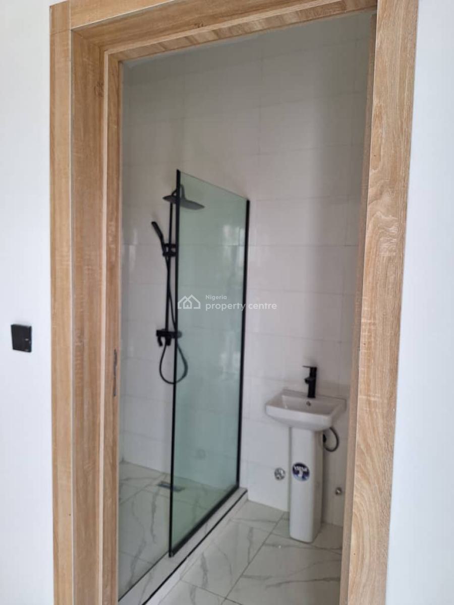 Newly Built and Tastefully Finished 4 Bedroom Terrace, Lekki Peninsula Scheme Ii, Along Laura and Stephen Street, Lekki Phase 2, Lekki, Lagos, Terraced Duplex for Sale