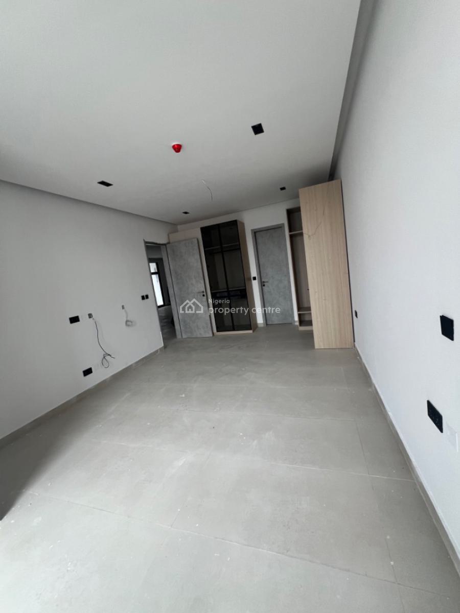 Exclusive and Newly Built 3 Bedroom Apartment, Lekki Phase 1, Lekki, Lagos, Flat / Apartment for Sale