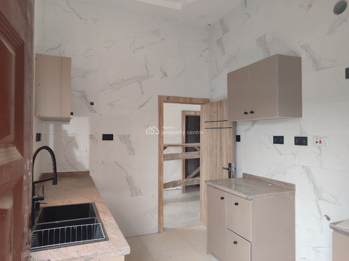 2 Bedroom Flat, Ajilekege Street, Idimu, Lagos, Flat / Apartment for Rent