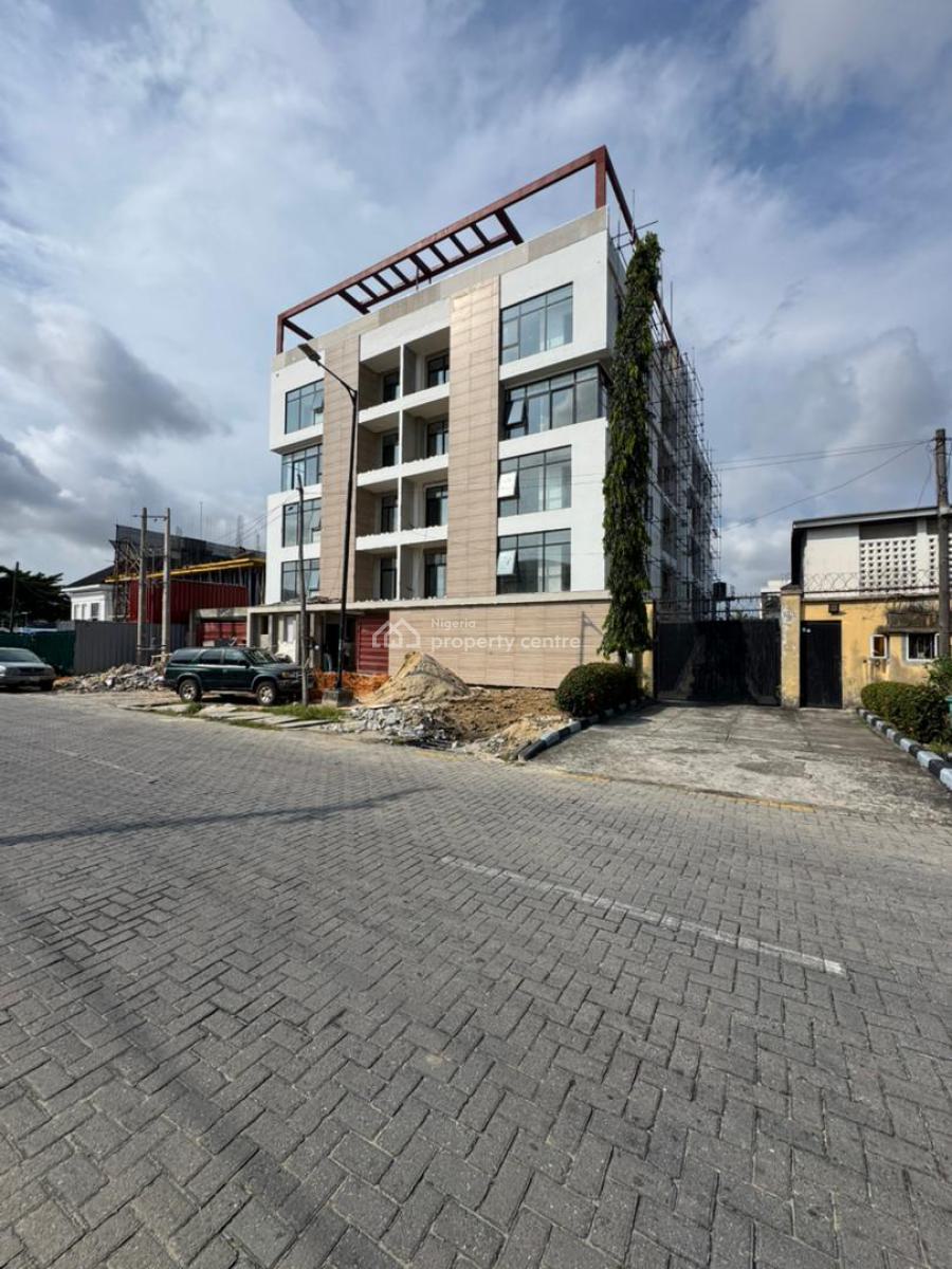 Luxury 3 Bedroom Apartment with Rooftop Swimming Pool, Bq, Lekki Phase 1, Lekki, Lagos, Flat / Apartment for Sale