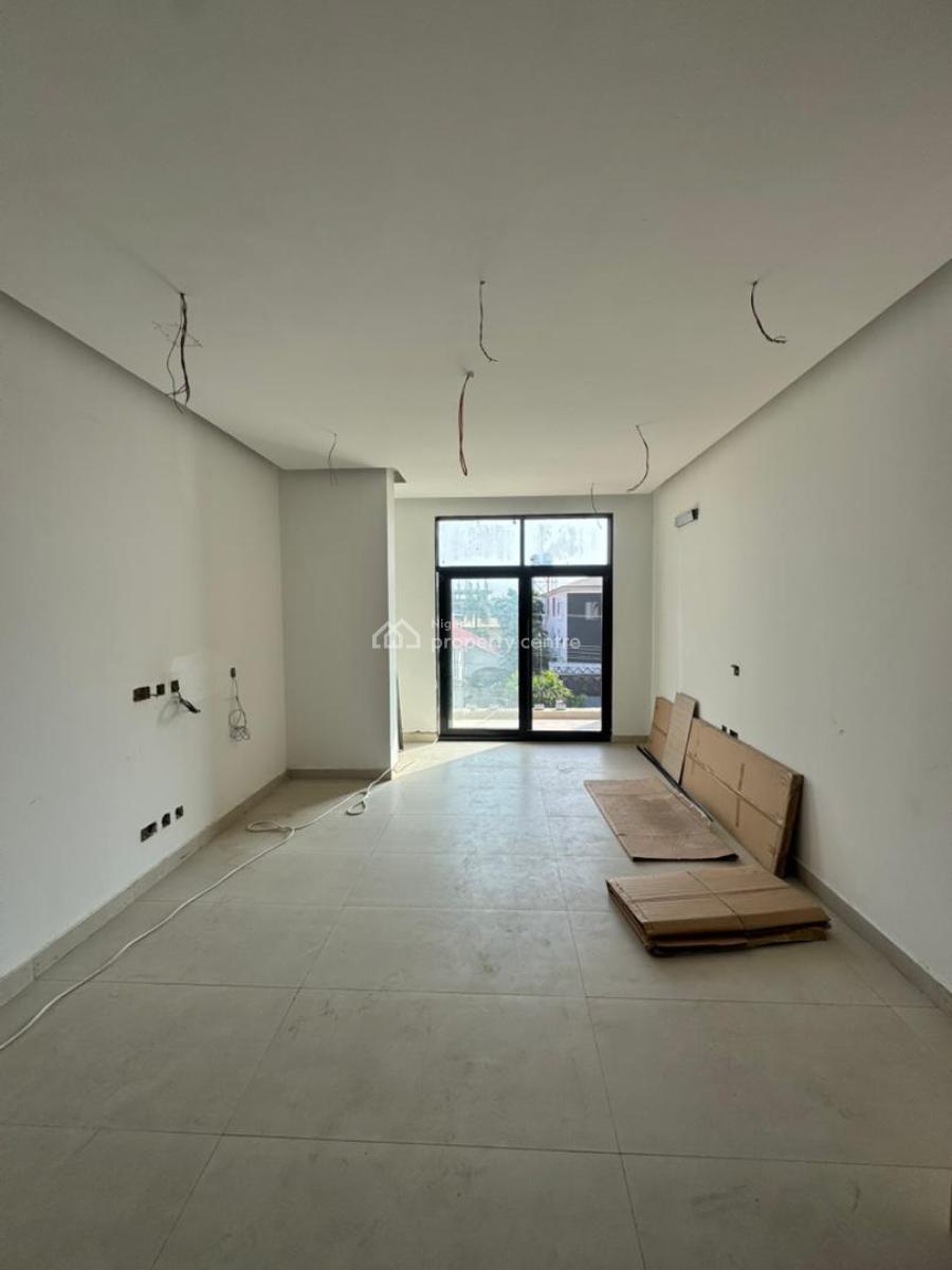 Luxury 3 Bedroom Apartment with Rooftop Swimming Pool, Bq, Lekki Phase 1, Lekki, Lagos, Flat / Apartment for Sale