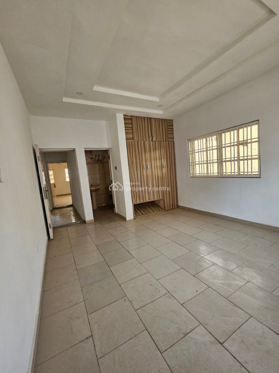 Well Built 2 Bedroom Flat in a Serene and Secured Location, By Area 1 Roundabout, Durumi, Abuja, Flat / Apartment for Rent