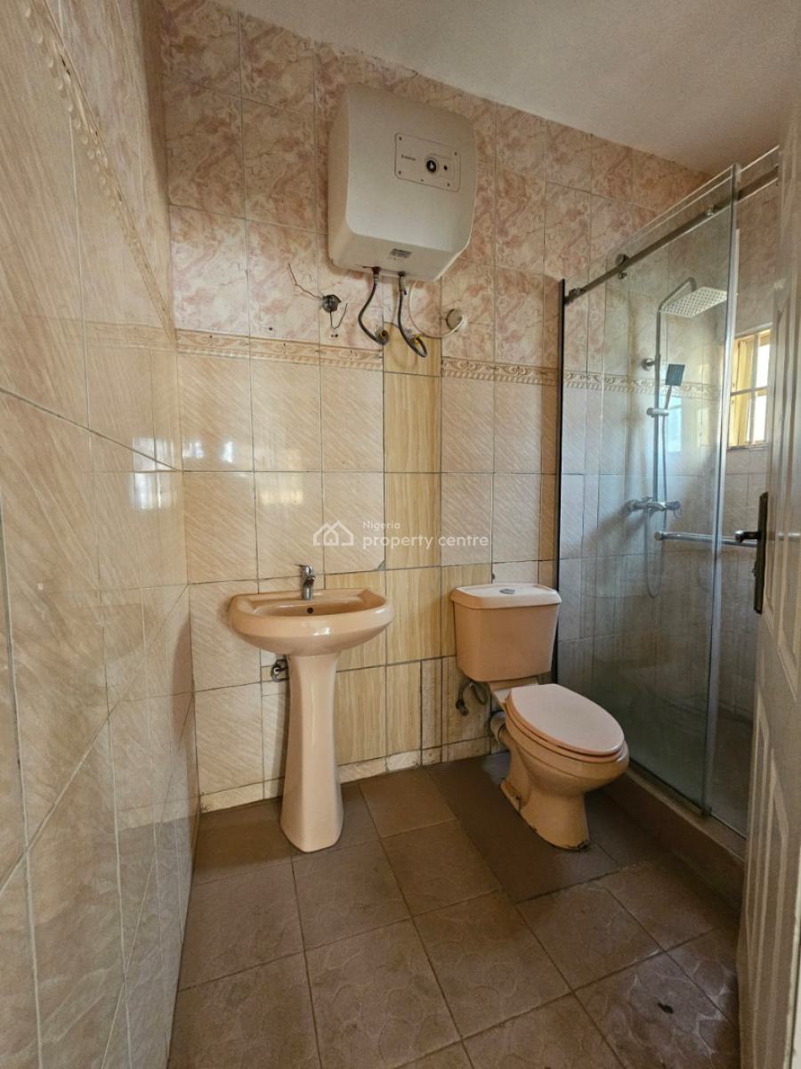 Well Built 2 Bedroom Flat in a Serene and Secured Location, By Area 1 Roundabout, Durumi, Abuja, Flat / Apartment for Rent