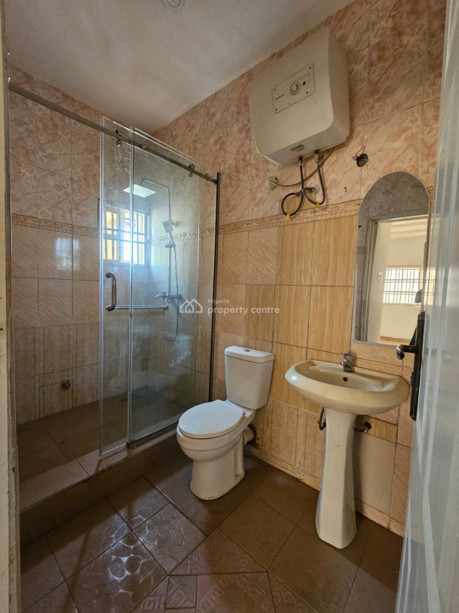 Well Built 2 Bedroom Flat in a Serene and Secured Location, By Area 1 Roundabout, Durumi, Abuja, Flat / Apartment for Rent