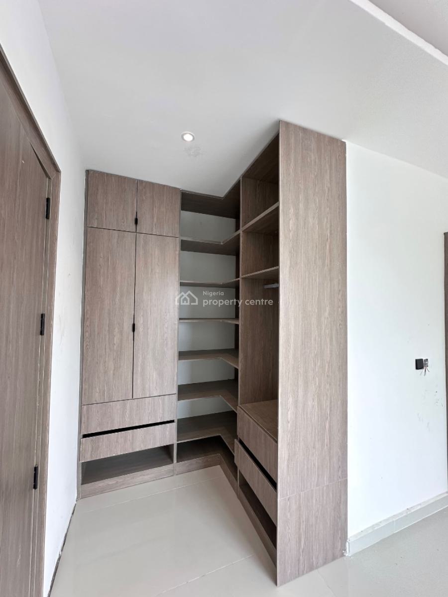 2 Bedroom Apartment and Maisonette, Lekki Phase 1, Lekki Phase 1, Lekki, Lagos, Flat / Apartment for Sale