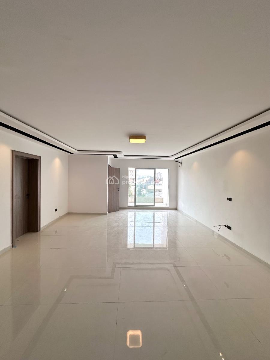 3 Bedroom Apartment, Lekki Phase 1, Lekki Phase 1, Lekki, Lagos, Flat / Apartment for Sale