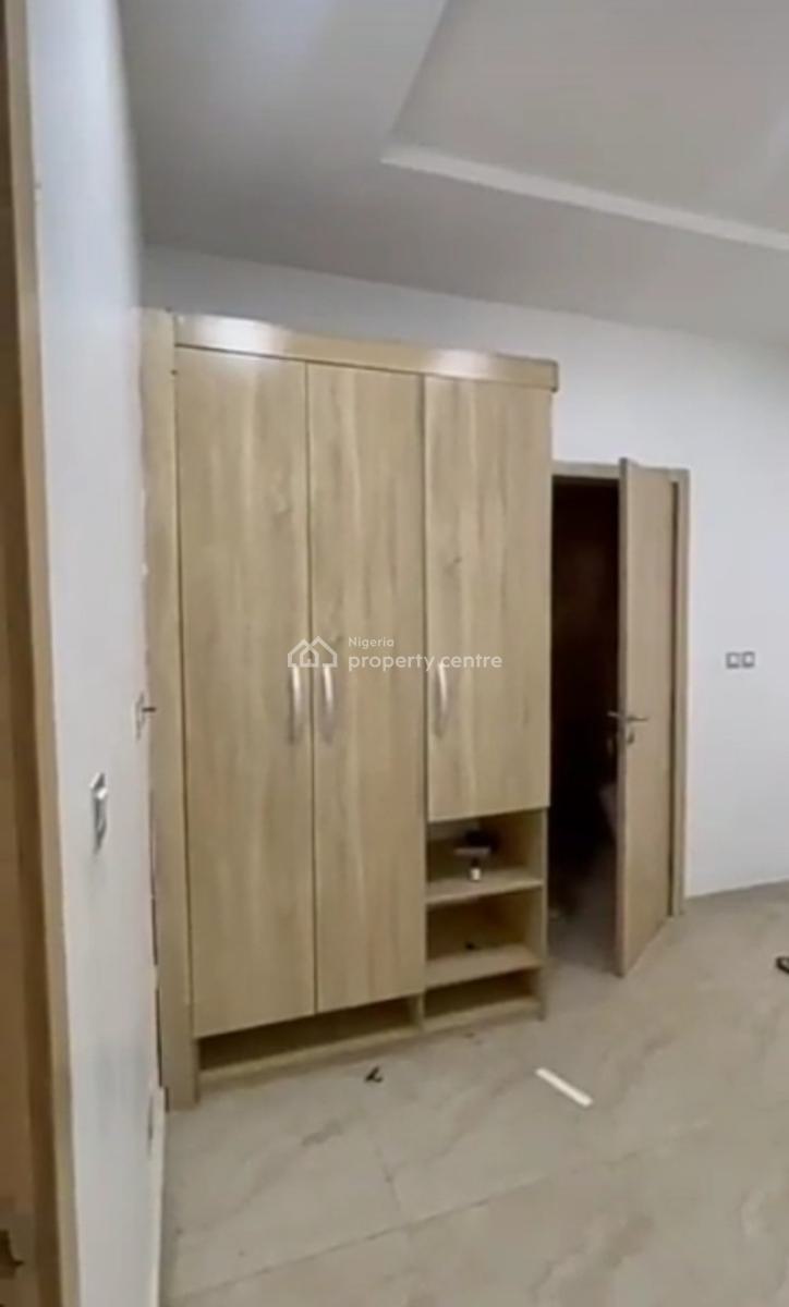 Downstairs Bedroom Inside a Shared Duplex { Video}, Victoria Nest Estate Chevron, Lekki, Lagos, Self Contain (single Rooms) for Rent