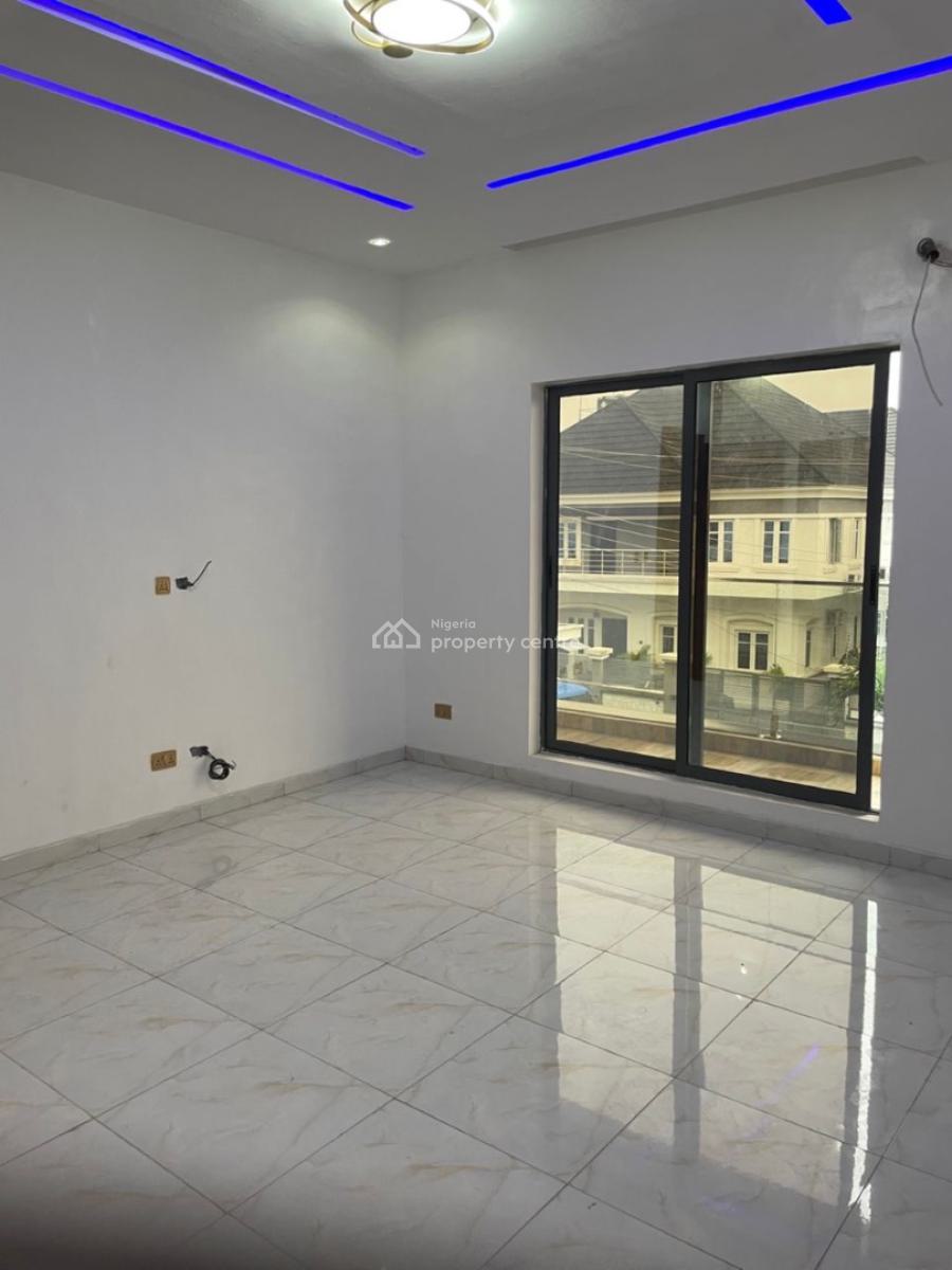 2 Bedroom Luxry Flats, Idado, Lekki, Lagos, Flat / Apartment for Sale