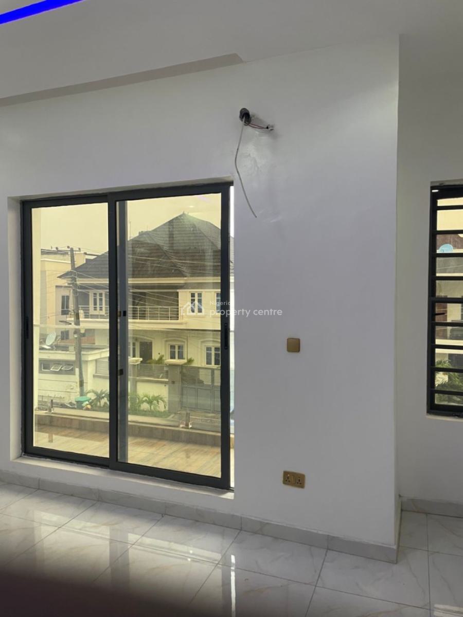 2 Bedroom Luxry Flats, Idado, Lekki, Lagos, Flat / Apartment for Sale