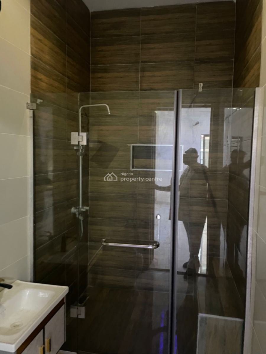 2 Bedroom Luxry Flats, Idado, Lekki, Lagos, Flat / Apartment for Sale