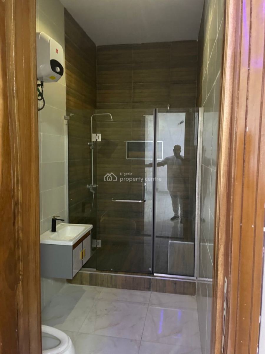 2 Bedroom Luxry Flats, Idado, Lekki, Lagos, Flat / Apartment for Sale