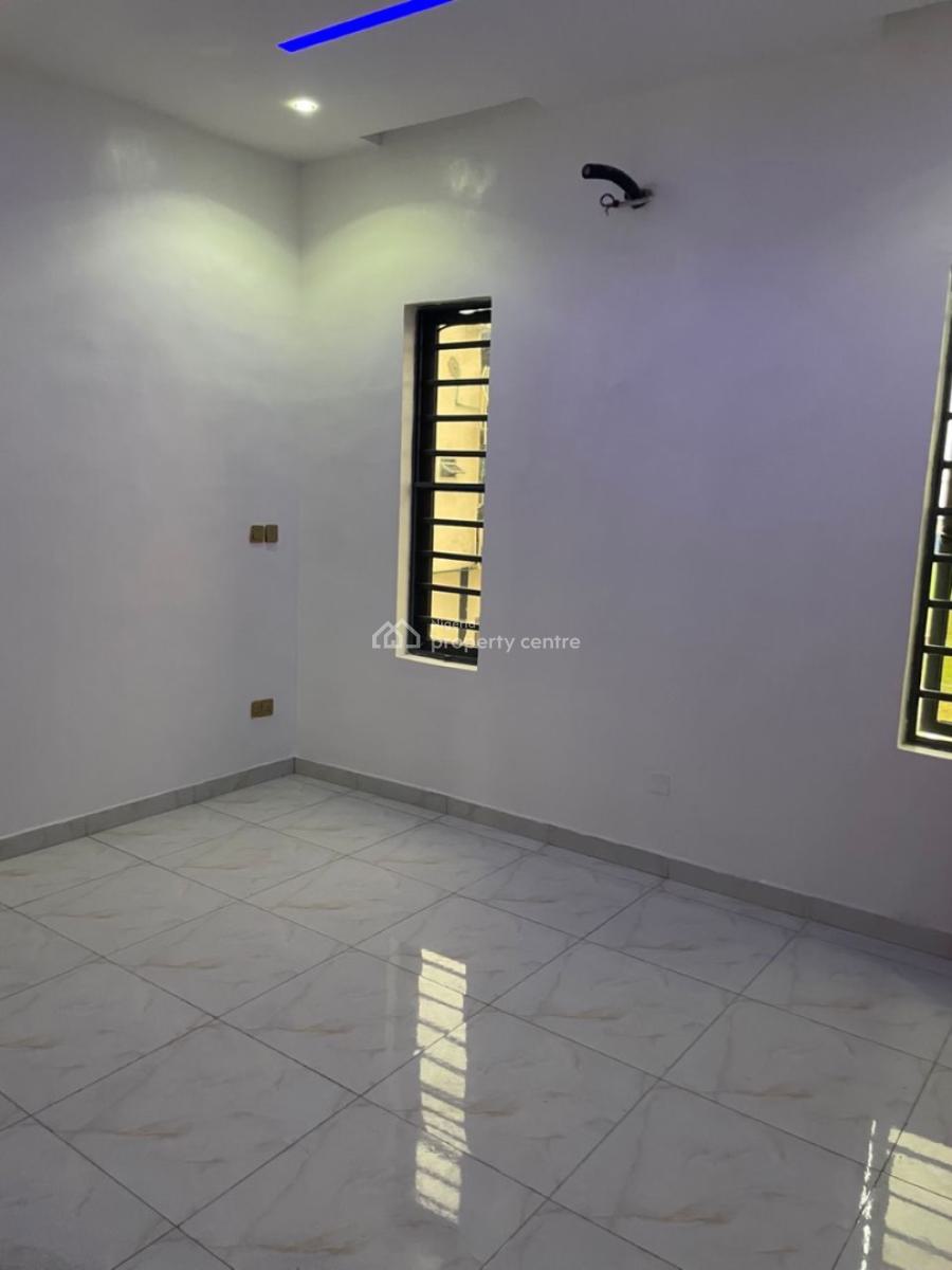 2 Bedroom Luxry Flats, Idado, Lekki, Lagos, Flat / Apartment for Sale