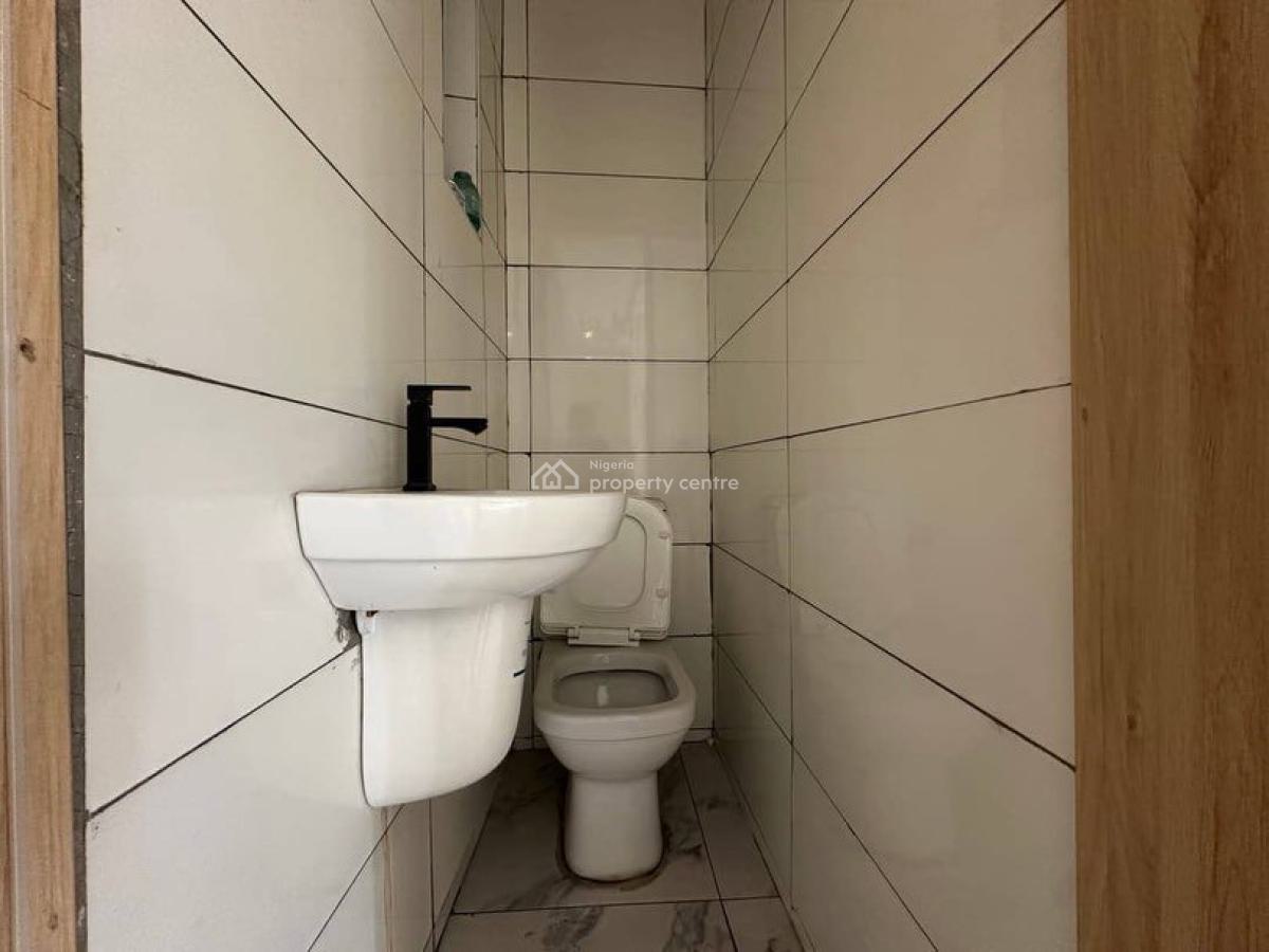 Serviced 2 Bedroom Apartment with Pool, 2 Bedroom Apartment for Rent, Ikate, Lekki, Lagos, Flat / Apartment for Rent