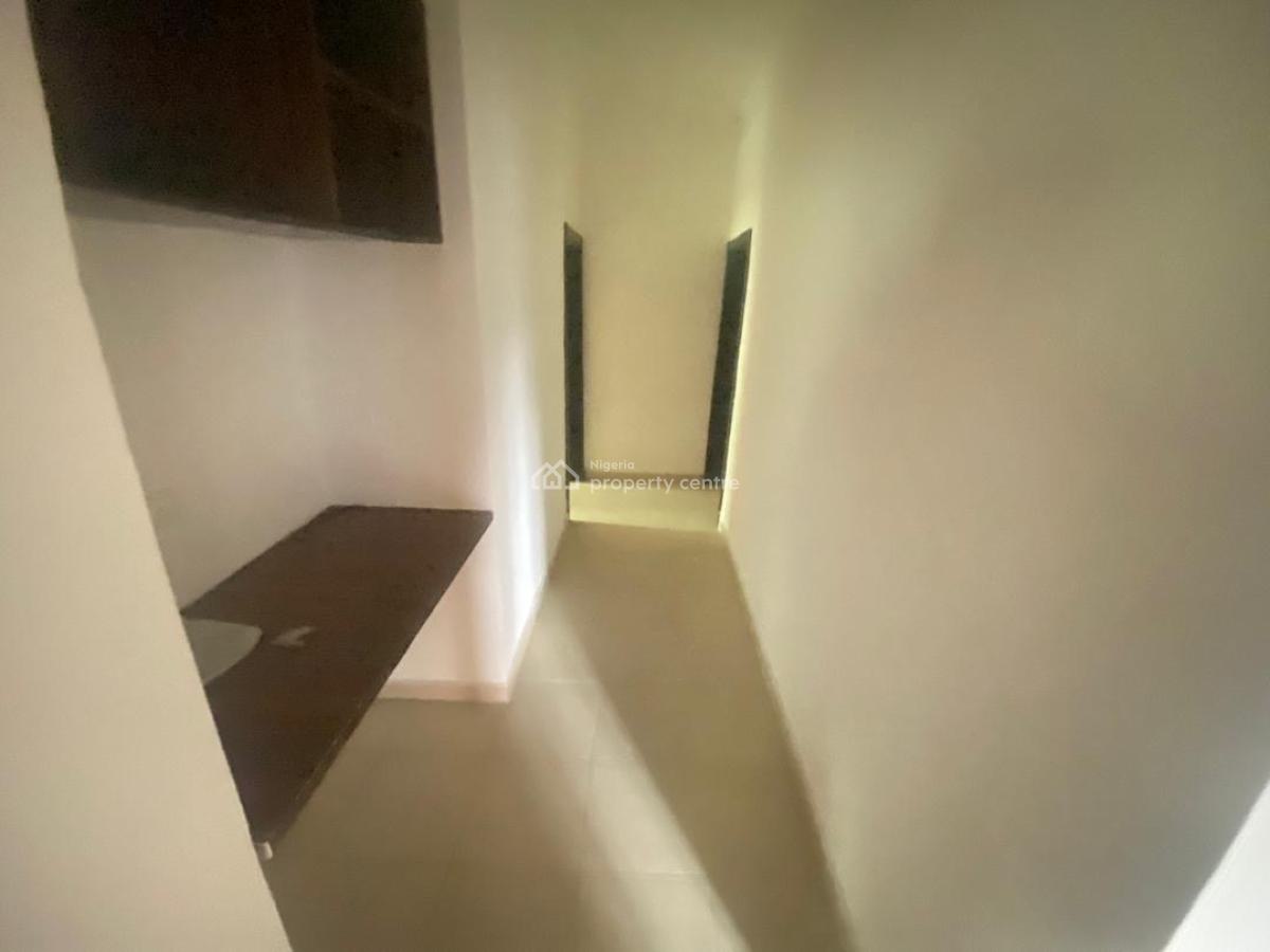 Luxury 3 Bedroom Flat with Excellent Facilities, Chevron Drive, Lekki, Lagos, Flat / Apartment for Rent