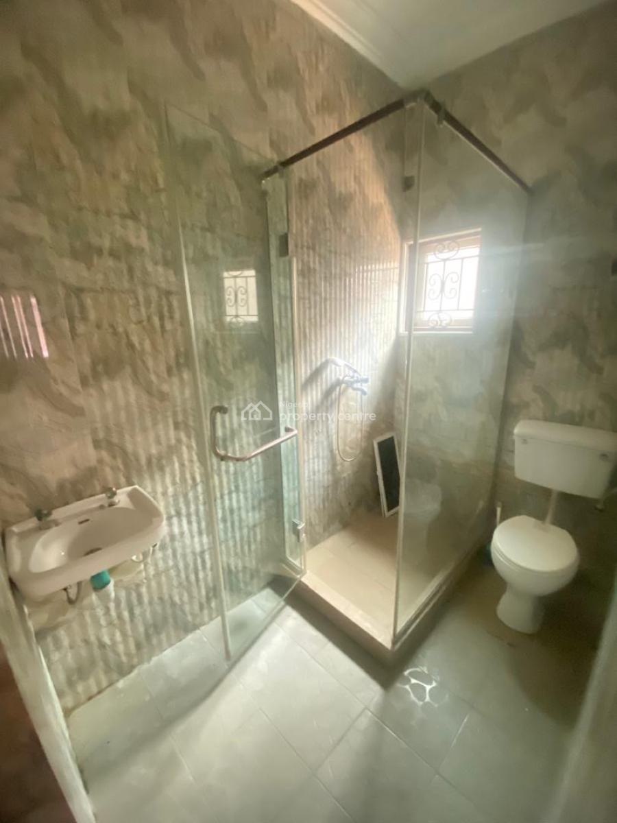 Luxury 3 Bedroom Flat with Excellent Facilities, Chevron Drive, Lekki, Lagos, Flat / Apartment for Rent