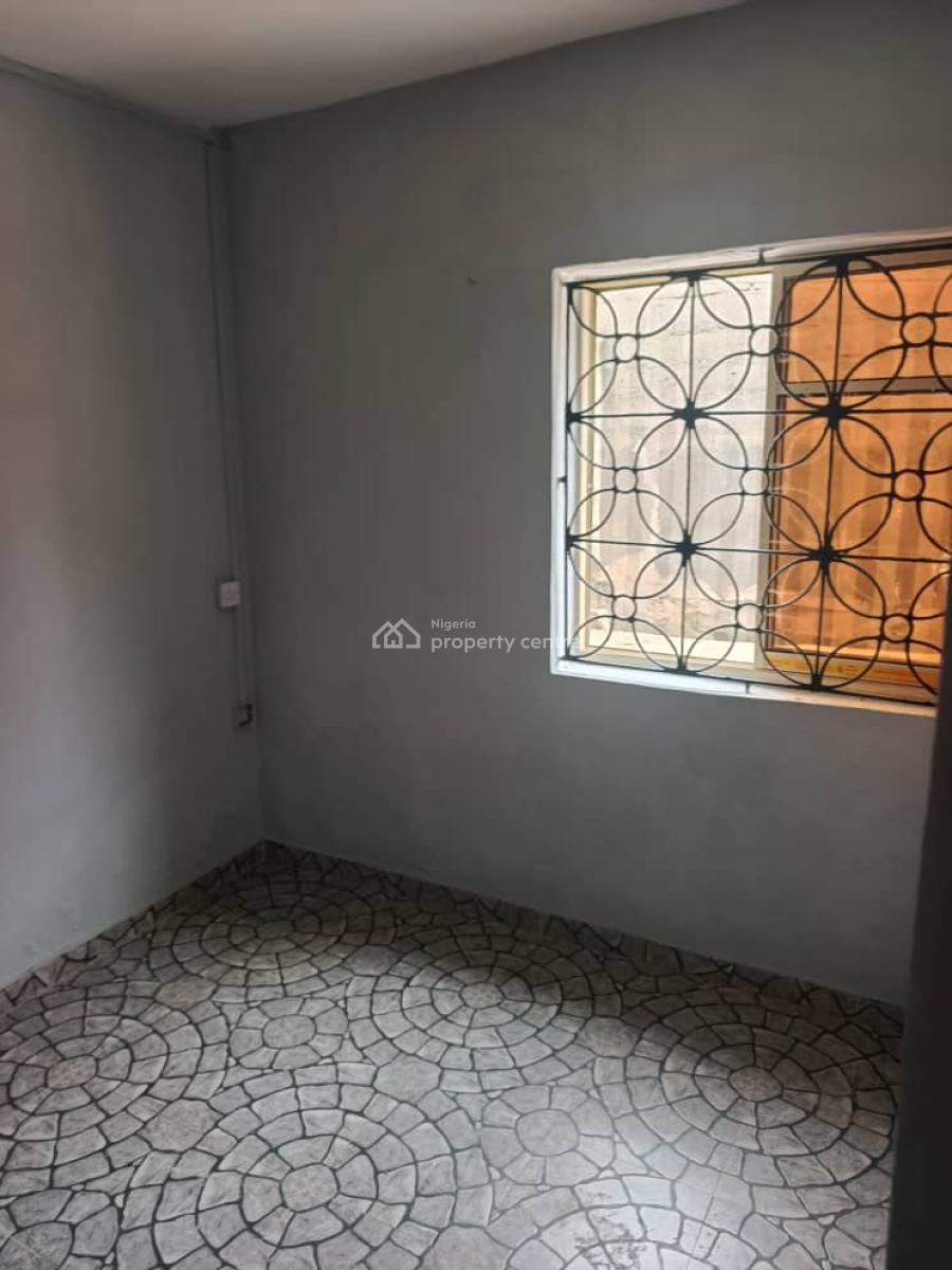 One Bedroom Flat. #1.2m Annually1, Ogunsehinde, One Bedroom Flat. #1.2m Annually1, Ogunsehinde, Ketu, Lagos, Mini Flat (room and Parlour) for Rent
