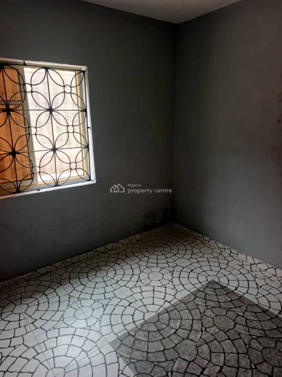 One Bedroom Flat. #1.2m Annually1, Ogunsehinde, One Bedroom Flat. #1.2m Annually1, Ogunsehinde, Ketu, Lagos, Mini Flat (room and Parlour) for Rent