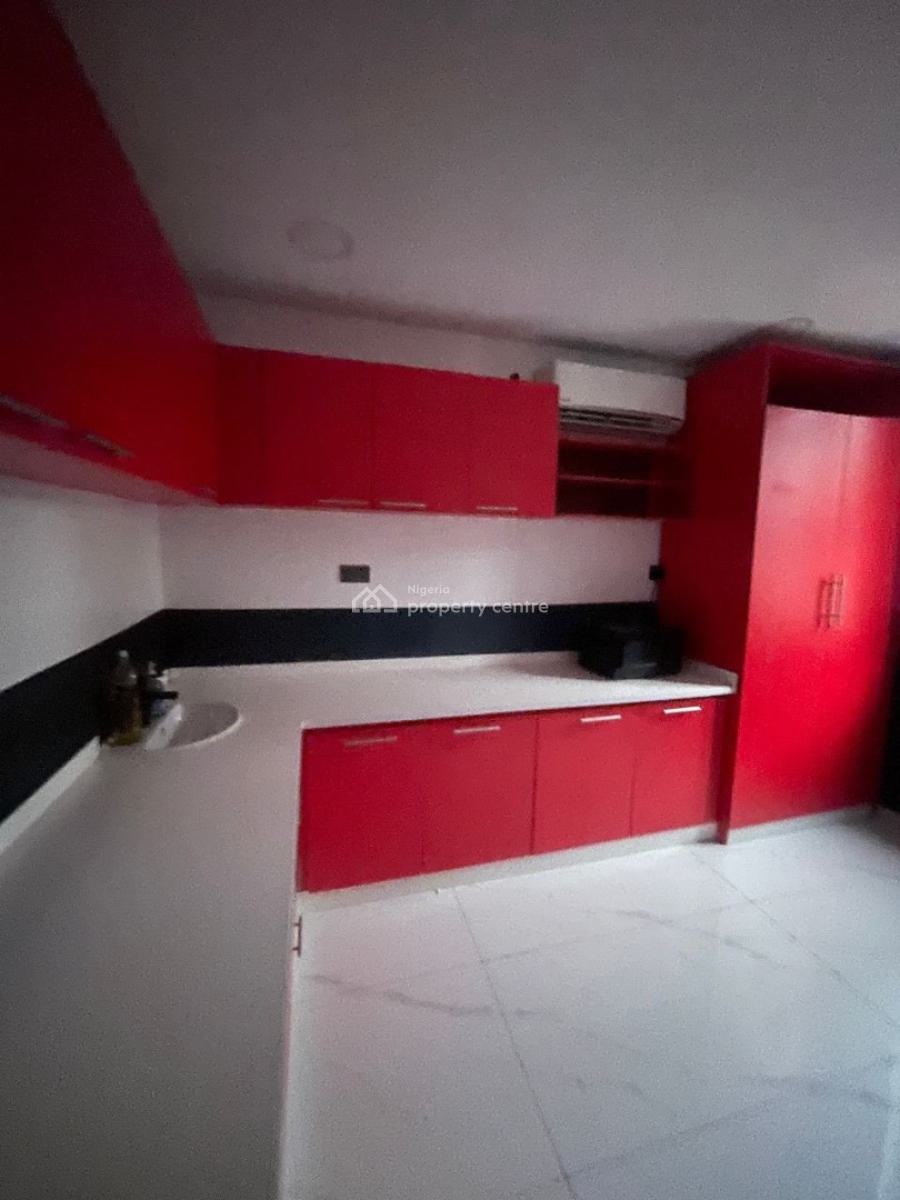 Spacious Commercial Property in a Prime Business Area, Lekki Phase 1, Lekki, Lagos, Office Space for Rent