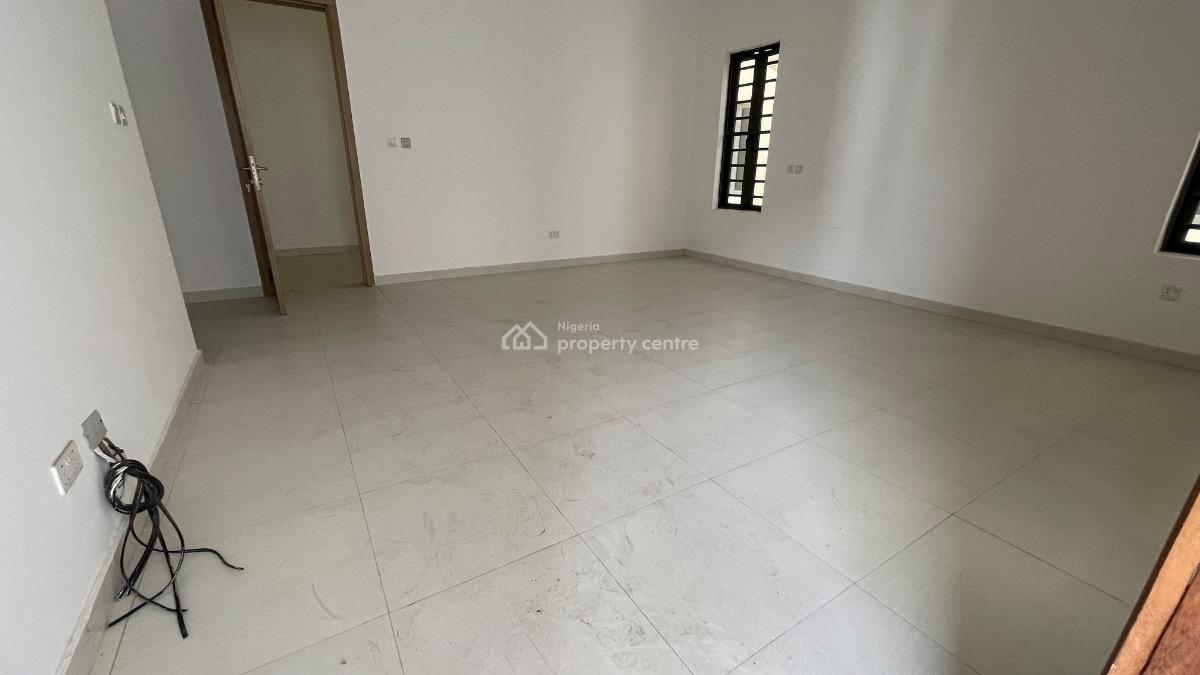 Lovely and Spacious 4 Bedroom Fully Detached House with a Bq, Chevron, Lekki, Lagos, Detached Duplex for Sale