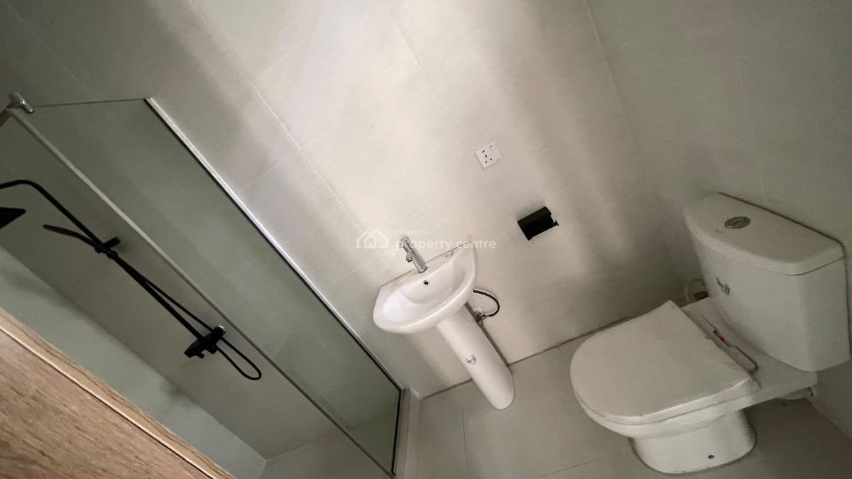 Lovely and Spacious 4 Bedroom Fully Detached House with a Bq, Chevron, Lekki, Lagos, Detached Duplex for Sale