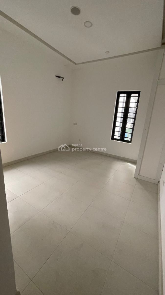 Lovely and Spacious 4 Bedroom Fully Detached House with a Bq, Chevron, Lekki, Lagos, Detached Duplex for Sale