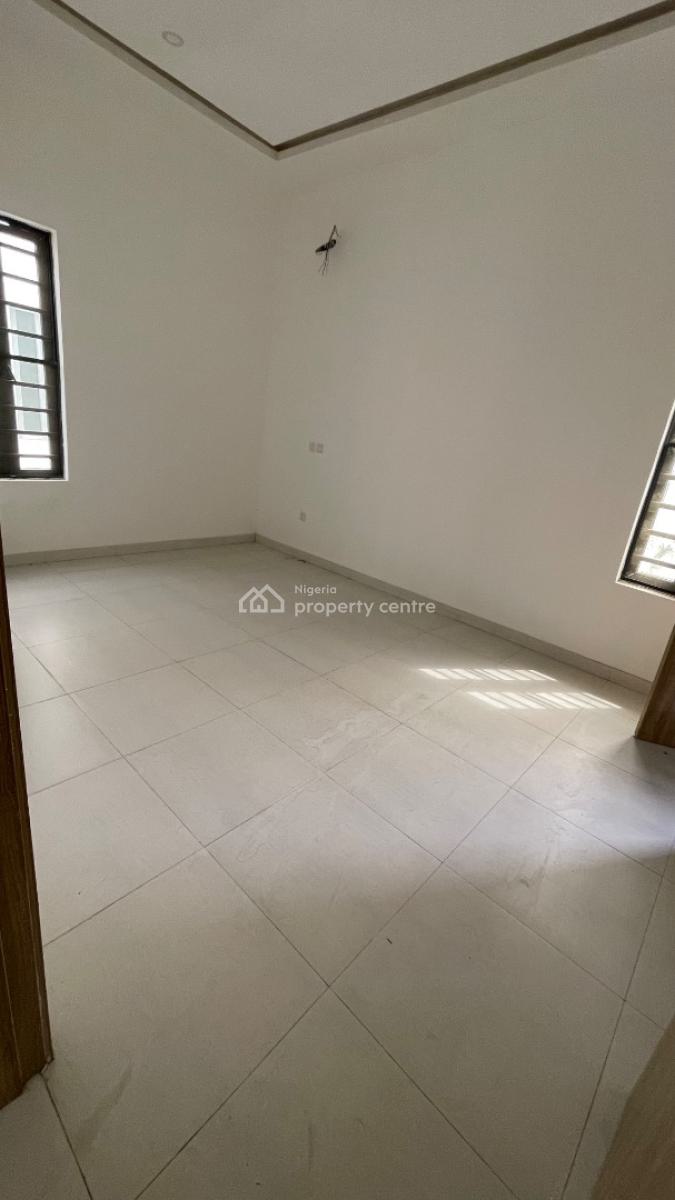 Lovely and Spacious 4 Bedroom Fully Detached House with a Bq, Chevron, Lekki, Lagos, Detached Duplex for Sale