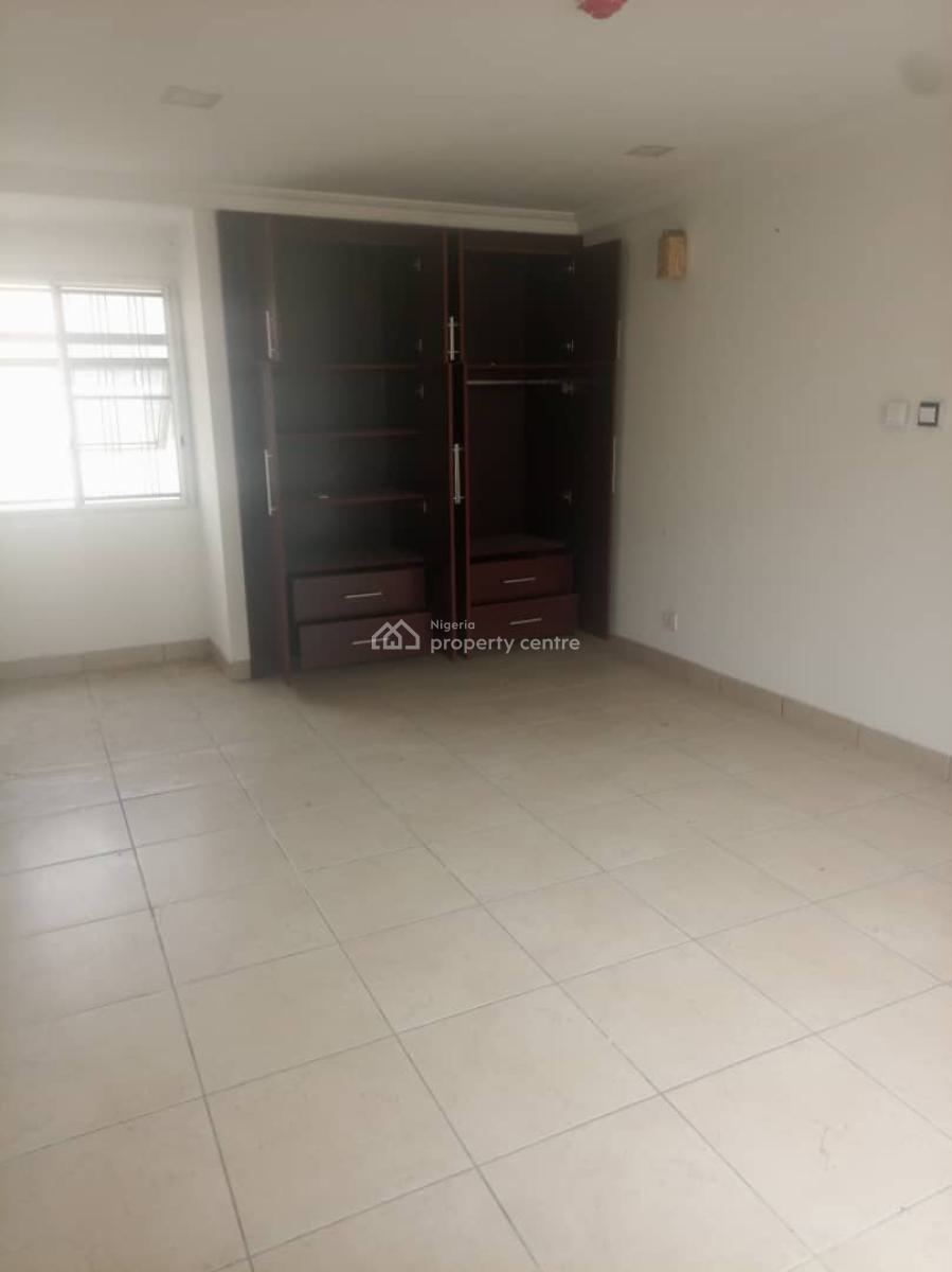 Three (3) Bedroom Flat with Swimming Pool, Vi, Victoria Island (vi), Lagos, Flat / Apartment for Rent