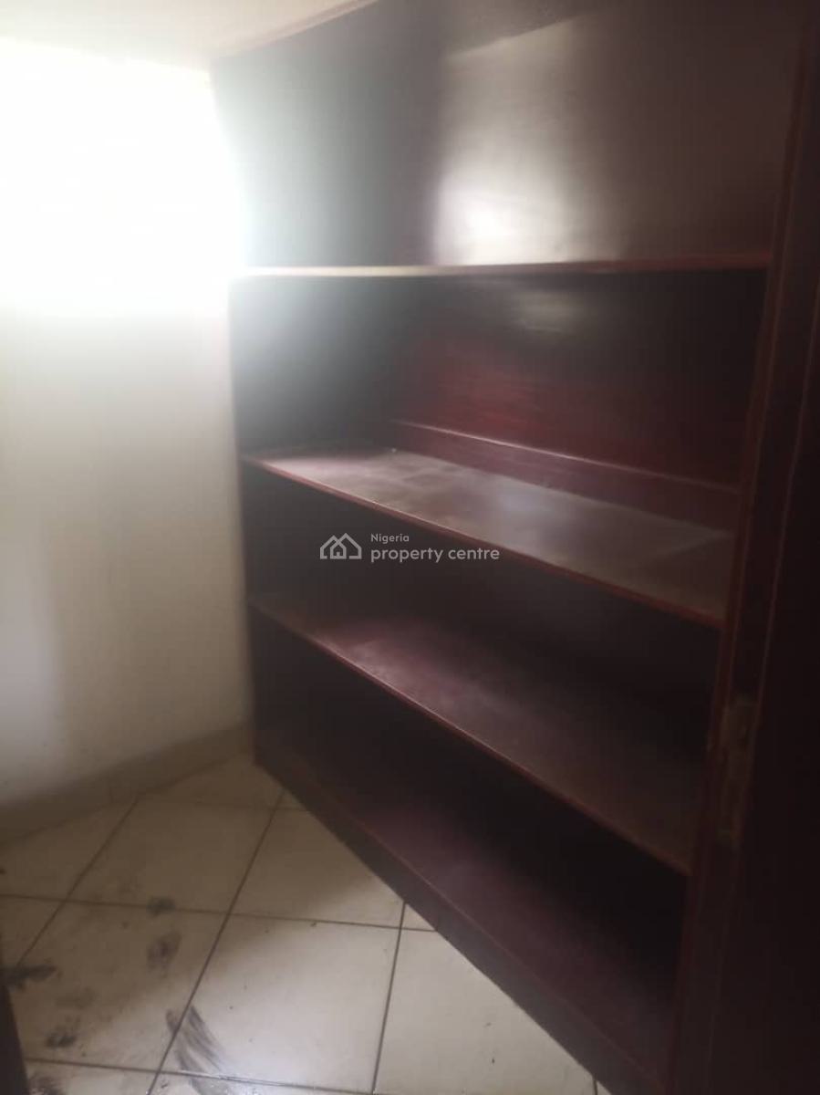 Three (3) Bedroom Flat with Swimming Pool, Vi, Victoria Island (vi), Lagos, Flat / Apartment for Rent