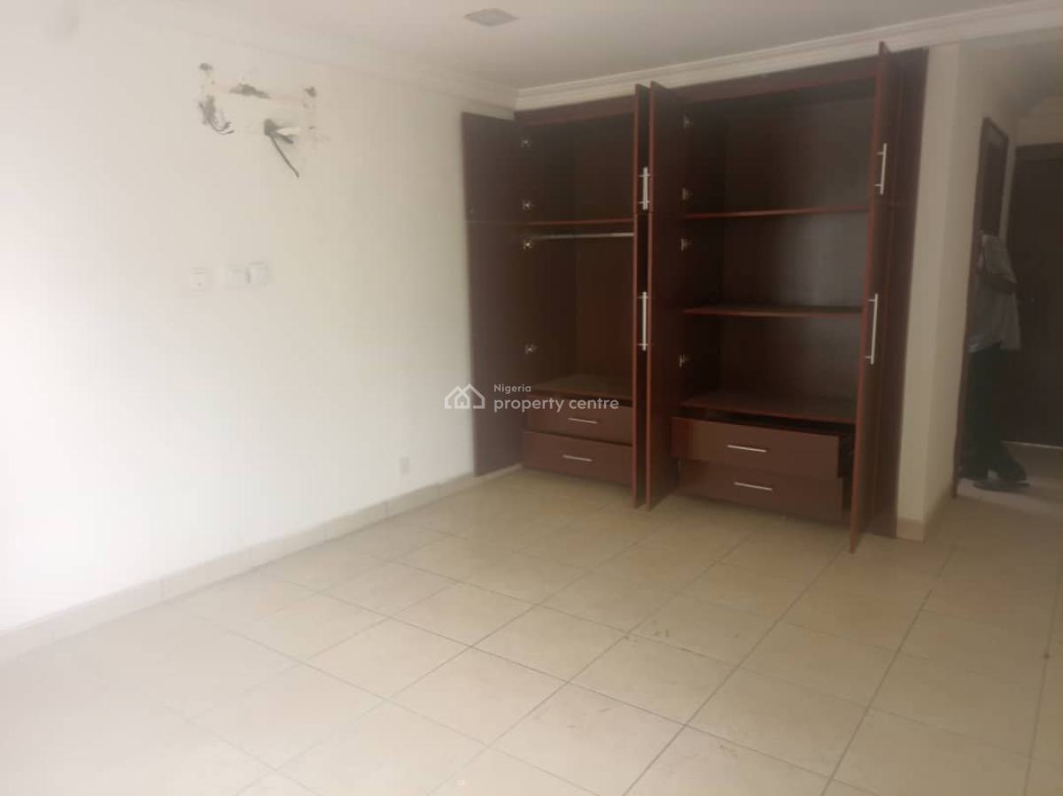 Three (3) Bedroom Flat with Swimming Pool, Vi, Victoria Island (vi), Lagos, Flat / Apartment for Rent