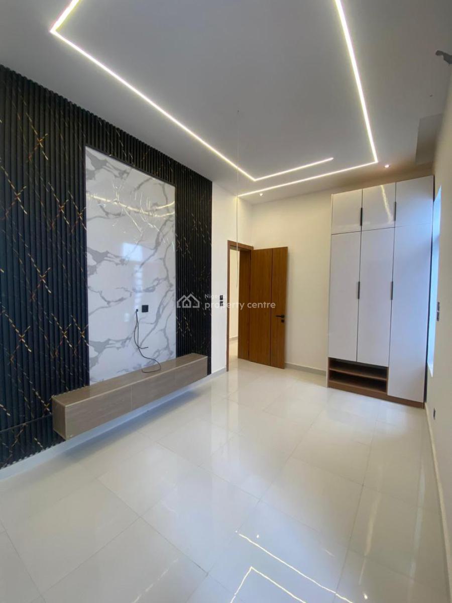 5 Bedroom Fully Detached Duplex with  Bq and Swimming Pool, Orchid Road, Lekki, Lagos, Detached Duplex for Sale