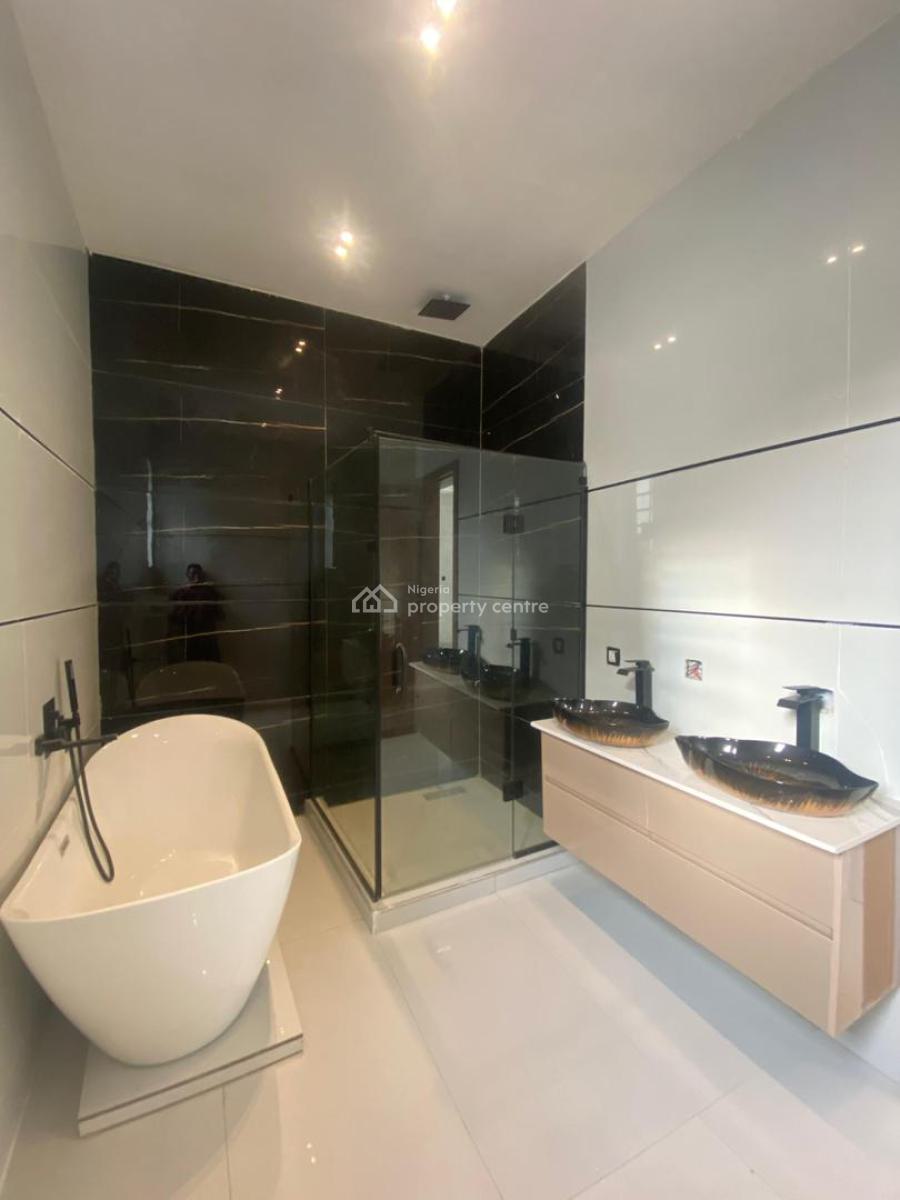 5 Bedroom Fully Detached Duplex with  Bq and Swimming Pool, Orchid Road, Lekki, Lagos, Detached Duplex for Sale