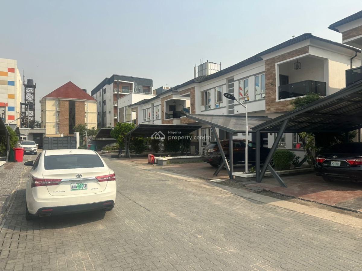 4 Bedroom Semi-detached House an Bq, Chevron Drive, Lekki, Lagos, Semi-detached Duplex for Sale