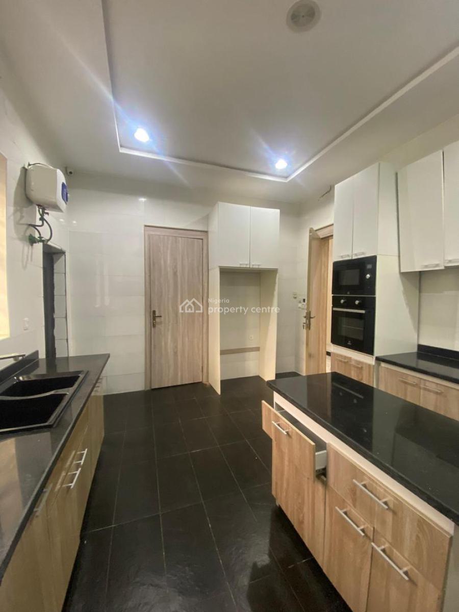 5 Bedroom Fully Detached Duplex with  Bq and Swimming Pool, Orchid Road, Lekki, Lagos, Detached Duplex for Sale