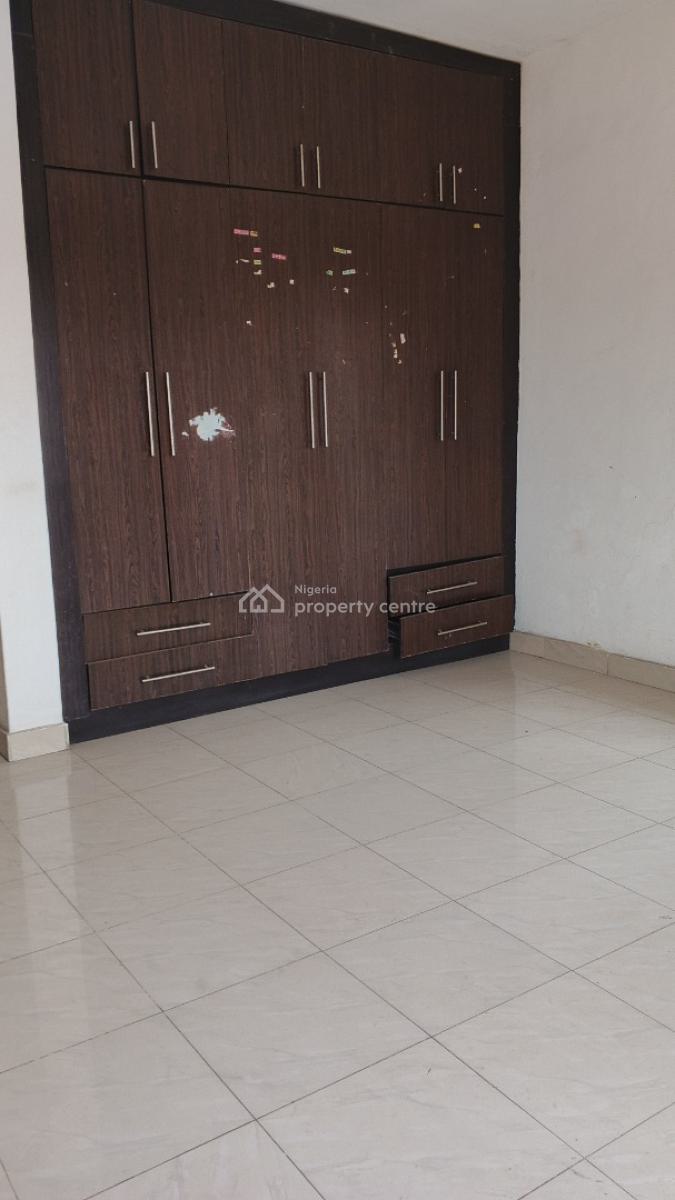 2 Bedroom Flat, Gbagbanla Street Ikate Elegushi, Ikate Elegushi, Lekki, Lagos, Flat / Apartment for Rent