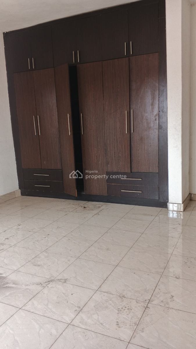 2 Bedroom Flat, Gbagbanla Street Ikate Elegushi, Ikate Elegushi, Lekki, Lagos, Flat / Apartment for Rent