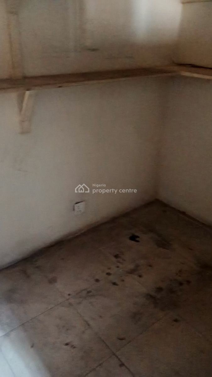 2 Bedroom Flat, Gbagbanla Street Ikate Elegushi, Ikate Elegushi, Lekki, Lagos, Flat / Apartment for Rent