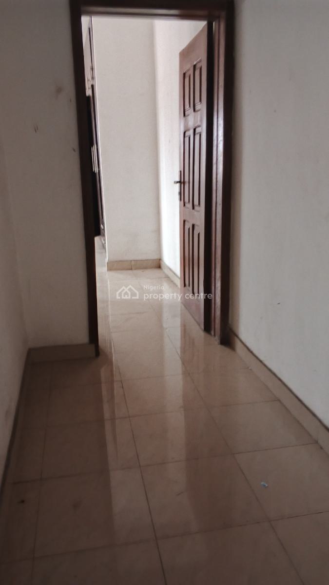 2 Bedroom Flat, Gbagbanla Street Ikate Elegushi, Ikate Elegushi, Lekki, Lagos, Flat / Apartment for Rent