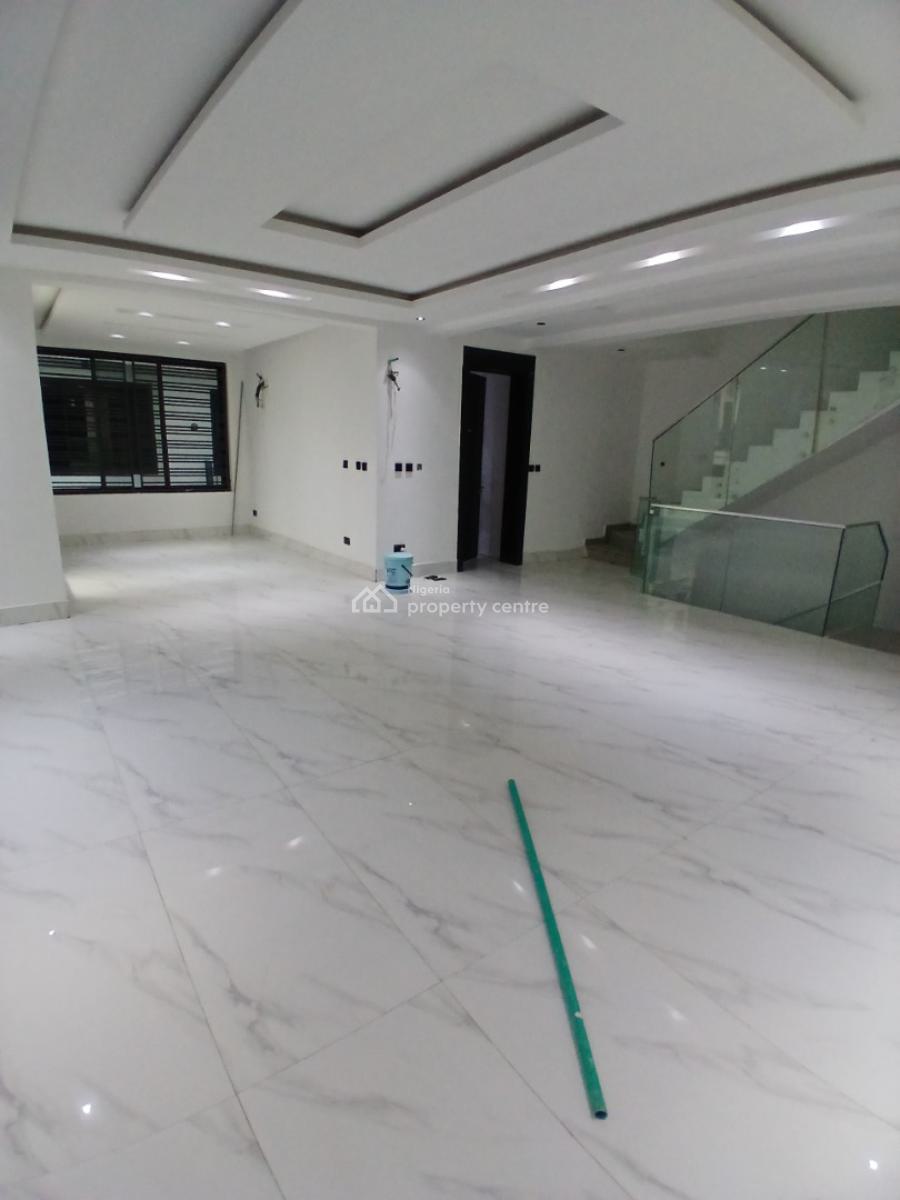 Serviced with 24/7 Power Supply 4 Bedroom En-suite Townhouse with an a, Ikoyi, Lagos, Terraced Duplex for Rent