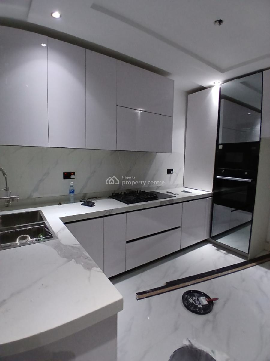 Serviced with 24/7 Power Supply 4 Bedroom En-suite Townhouse with an a, Ikoyi, Lagos, Terraced Duplex for Rent