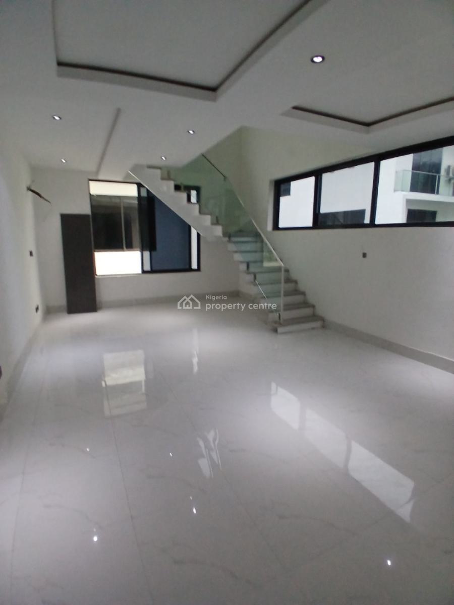 Serviced with 24/7 Power Supply 4 Bedroom En-suite Townhouse with an a, Ikoyi, Lagos, Terraced Duplex for Rent