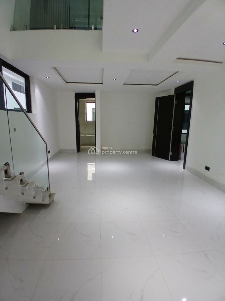 Serviced with 24/7 Power Supply 4 Bedroom En-suite Townhouse with an a, Ikoyi, Lagos, Terraced Duplex for Rent