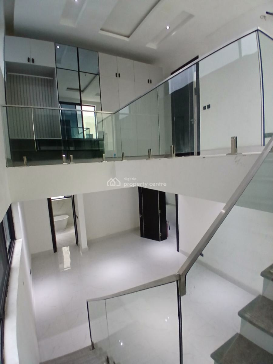 Serviced with 24/7 Power Supply 4 Bedroom En-suite Townhouse with an a, Ikoyi, Lagos, Terraced Duplex for Rent