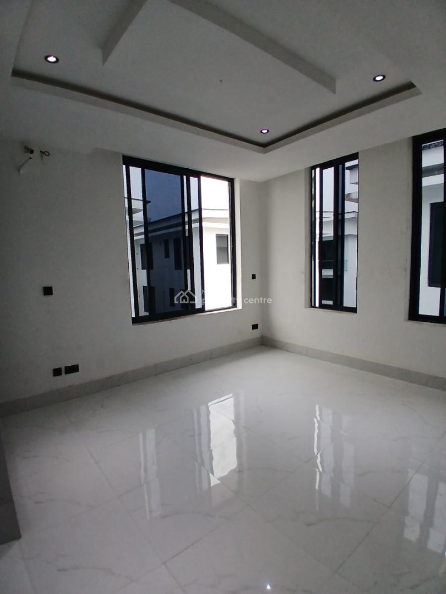 Serviced with 24/7 Power Supply 4 Bedroom En-suite Townhouse with an a, Ikoyi, Lagos, Terraced Duplex for Rent
