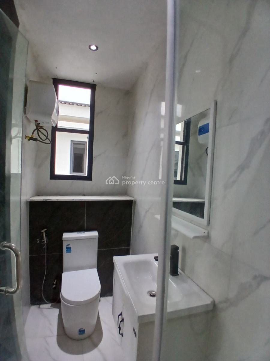 Serviced with 24/7 Power Supply 4 Bedroom En-suite Townhouse with an a, Ikoyi, Lagos, Terraced Duplex for Rent