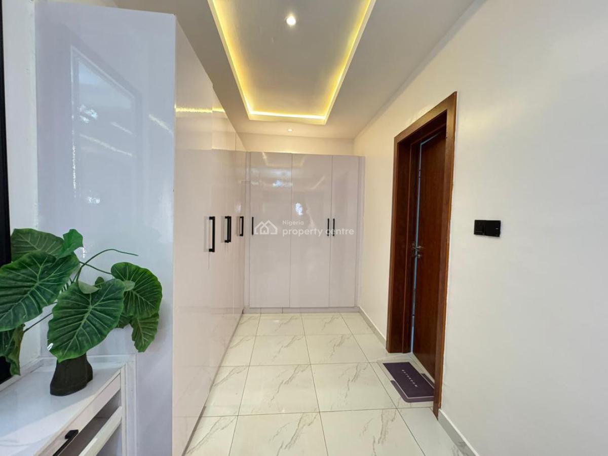 Our Lovely Renovated 3 Bedroom Seaview Apartment with Balconies,ps5,sn, Old Ikoyi, Ikoyi, Lagos, Flat / Apartment Short Let