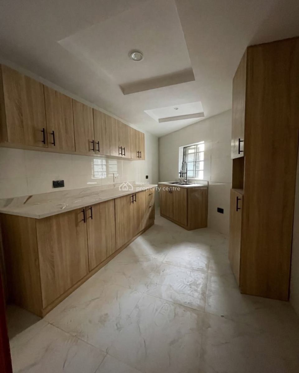 3 Bedroom Semi Detached Duplex with En-suite Rooms, 3 Bedroom Duplex for Rent (residential Or Commercial), Lekki Phase 1, Lekki, Lagos, Semi-detached Duplex for Rent