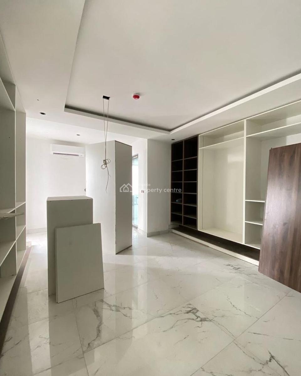 Spacious 6 Bedroom Fully Detached Smart Home with 3bqs, Swimming Pool,, Banana Island, Banana Island, Ikoyi, Lagos, Detached Duplex for Sale