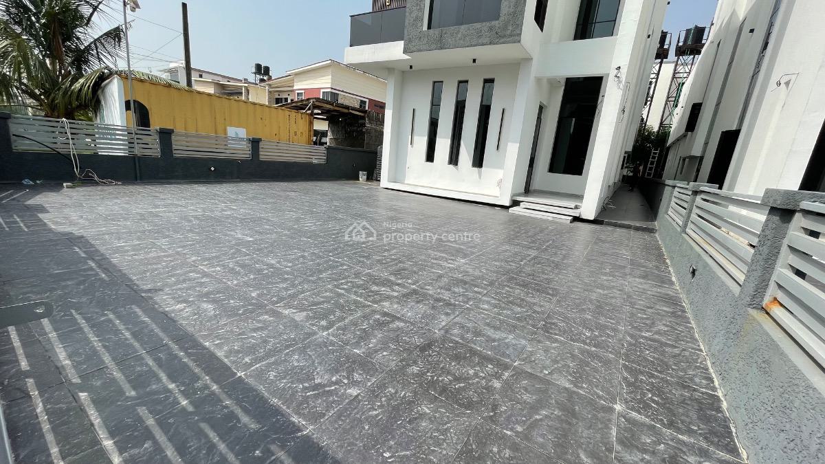Aesthetically Pleasing 5bedroom Detached House with Bq & Swimming Pool, Chevron, Lekki, Lagos, Detached Duplex for Sale